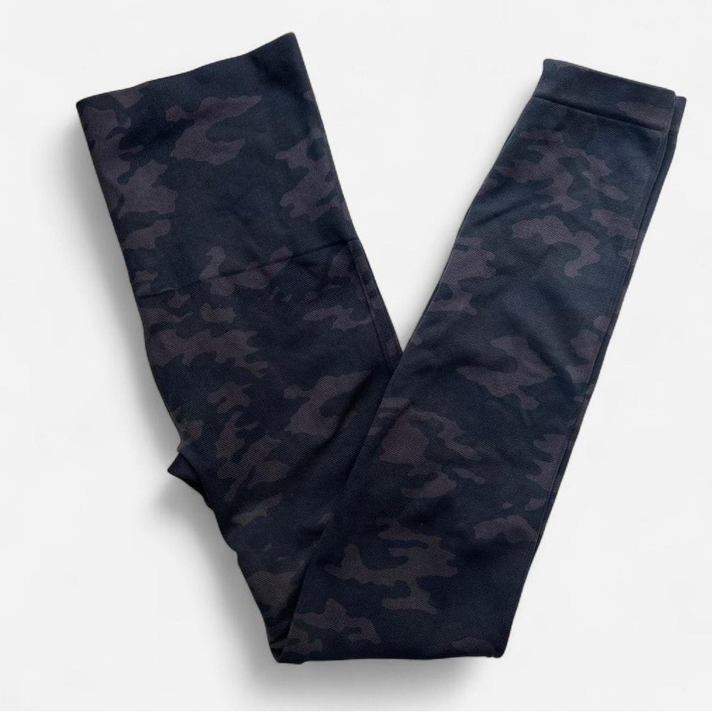 SPANX Black Camouflage Leggings